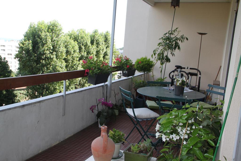 Les Hauts De Perrache Bed and Breakfast Sainte-Foy-lès-Lyon Εξωτερικό φωτογραφία