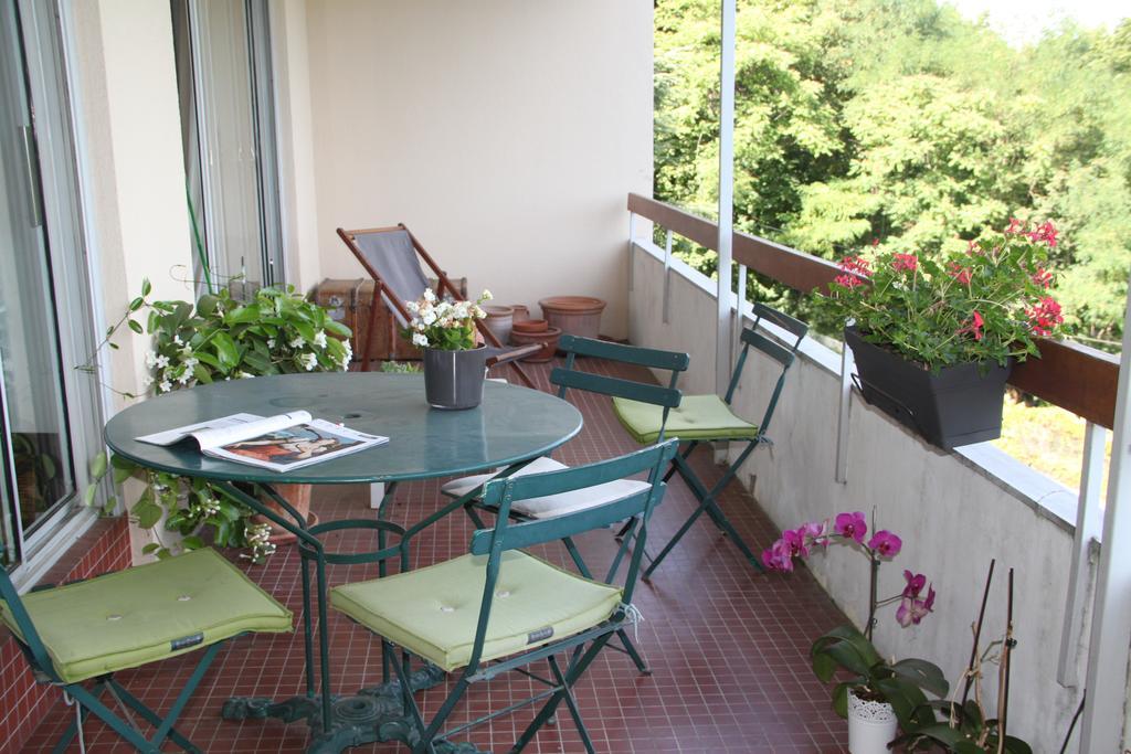 Les Hauts De Perrache Bed and Breakfast Sainte-Foy-lès-Lyon Εξωτερικό φωτογραφία